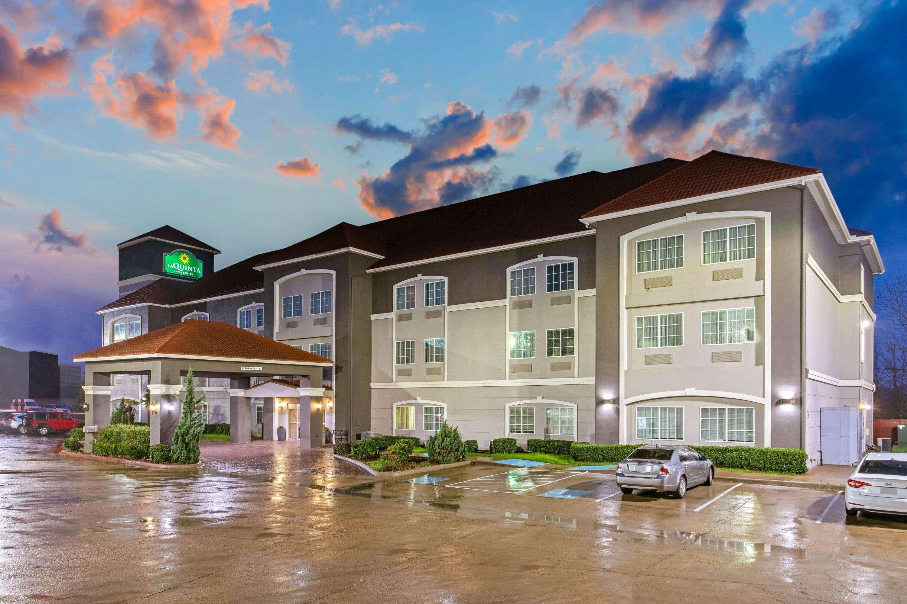 Hotel La Quinta By Wyndham Cleburne Exterior foto