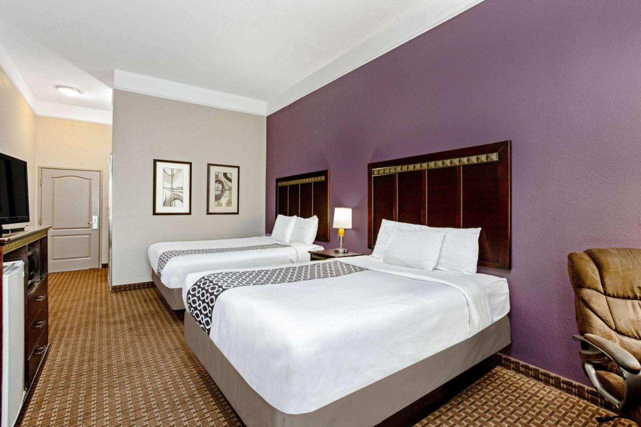 Hotel La Quinta By Wyndham Cleburne Exterior foto